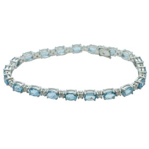 Oval Aquamarine & Diamond 18ct White Gold