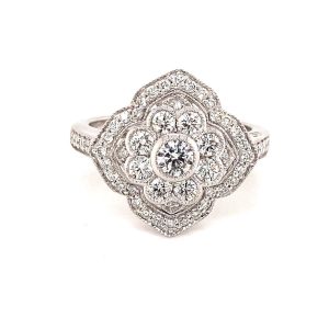 Diamond & 18ct White Gold Ring