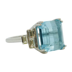 Octagon Cut Aquamarine & Diamond 18ct White Gold Ring
