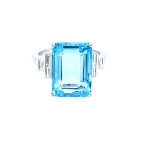 Blue Topaz & Diamond Art Deco 18ct White Gold Ring